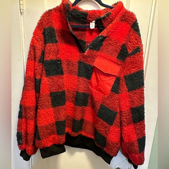 NWOT Black & Red Buffalo Plaid Fuzzy Pull over - Picture 1 of 3